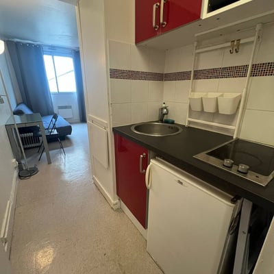 Alquiler de un estudio amueblado, 19 m², París, Francia